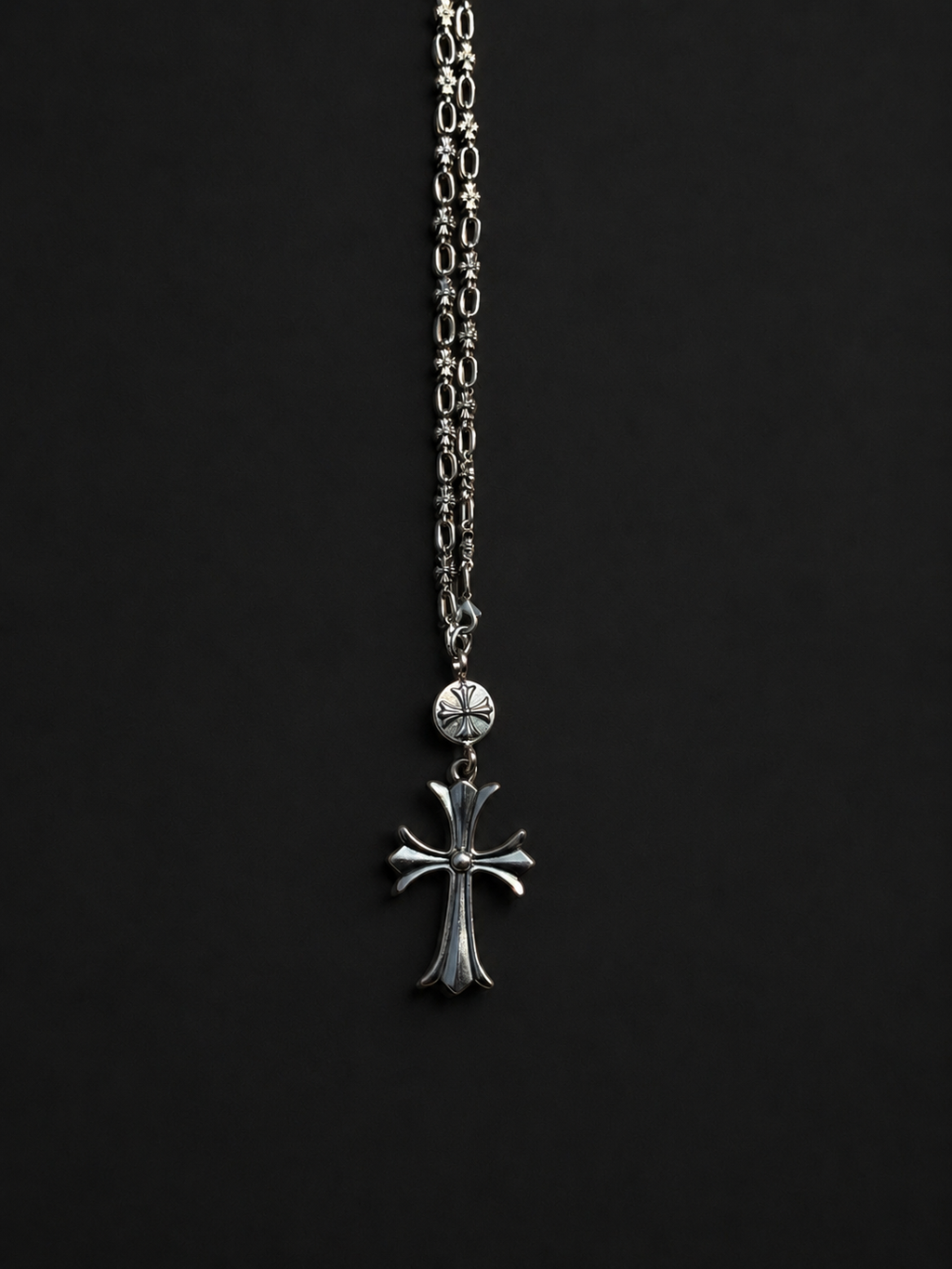 Grand Fleur Cross | CG-NEC-21